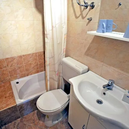 With Parking Space - 25161 Apartment Makarska