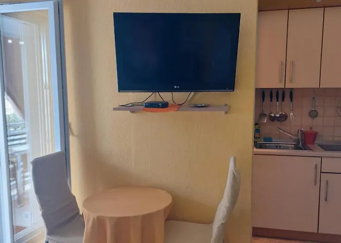With Parking Space - 25161 Appartement Makarska